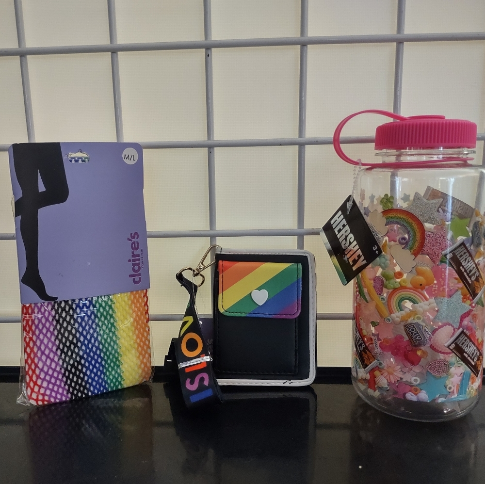 Rainbow Love Accessories Bundle
